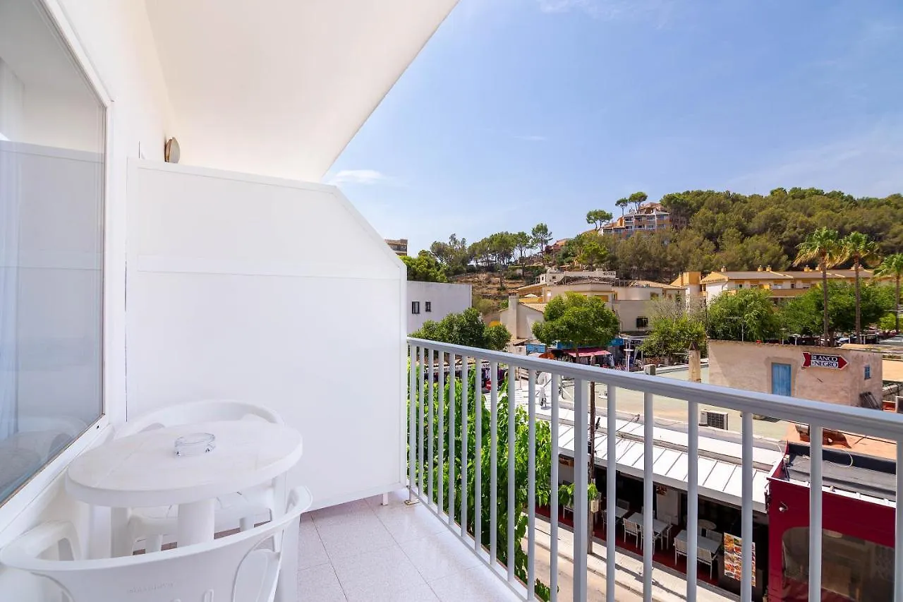 *** Vendégház Hostal Neptuno Peguera Spanyolország