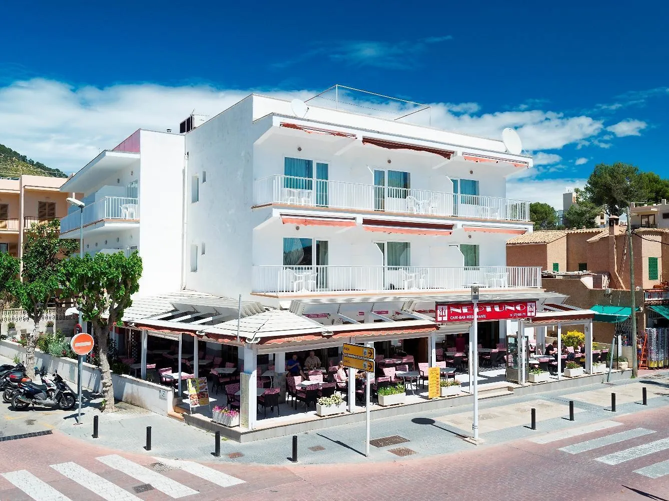 Gasthof Hostal Neptuno Peguera