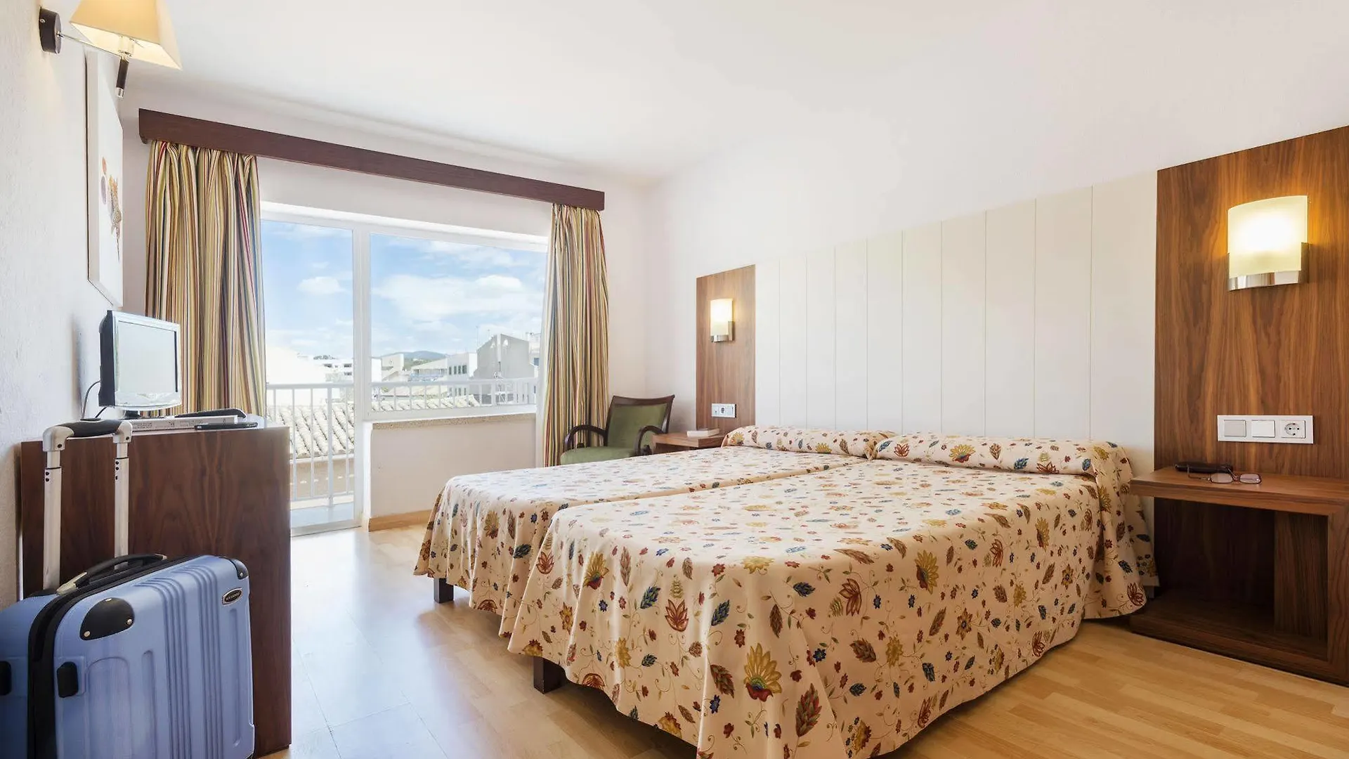 Hostal Neptuno Peguera Spain