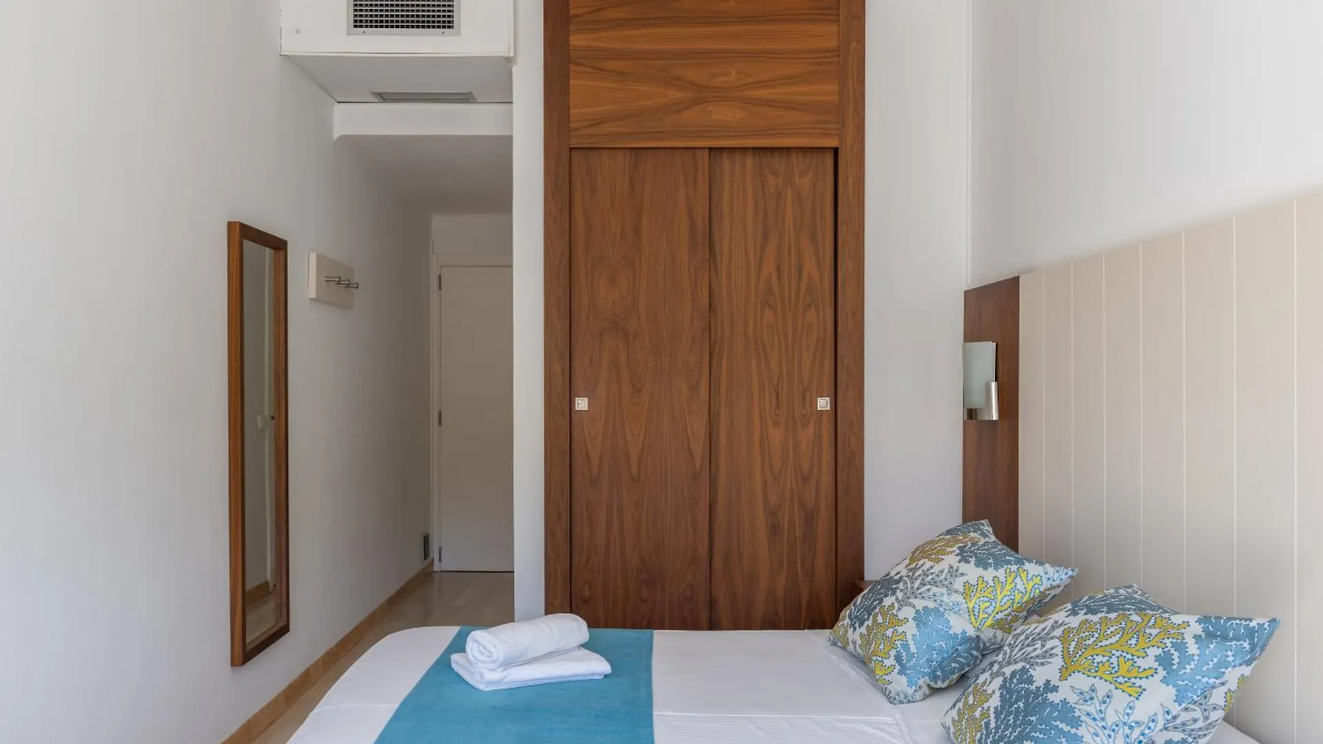 *** Gasthuis Hostal Neptuno Peguera Spanje